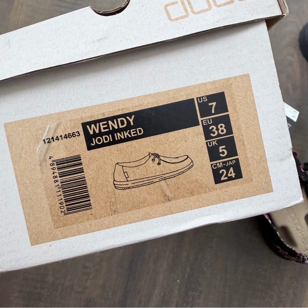 NWT Hey Dude Wendy | Inked Rose | Size: 7 - Picture 11 of 11